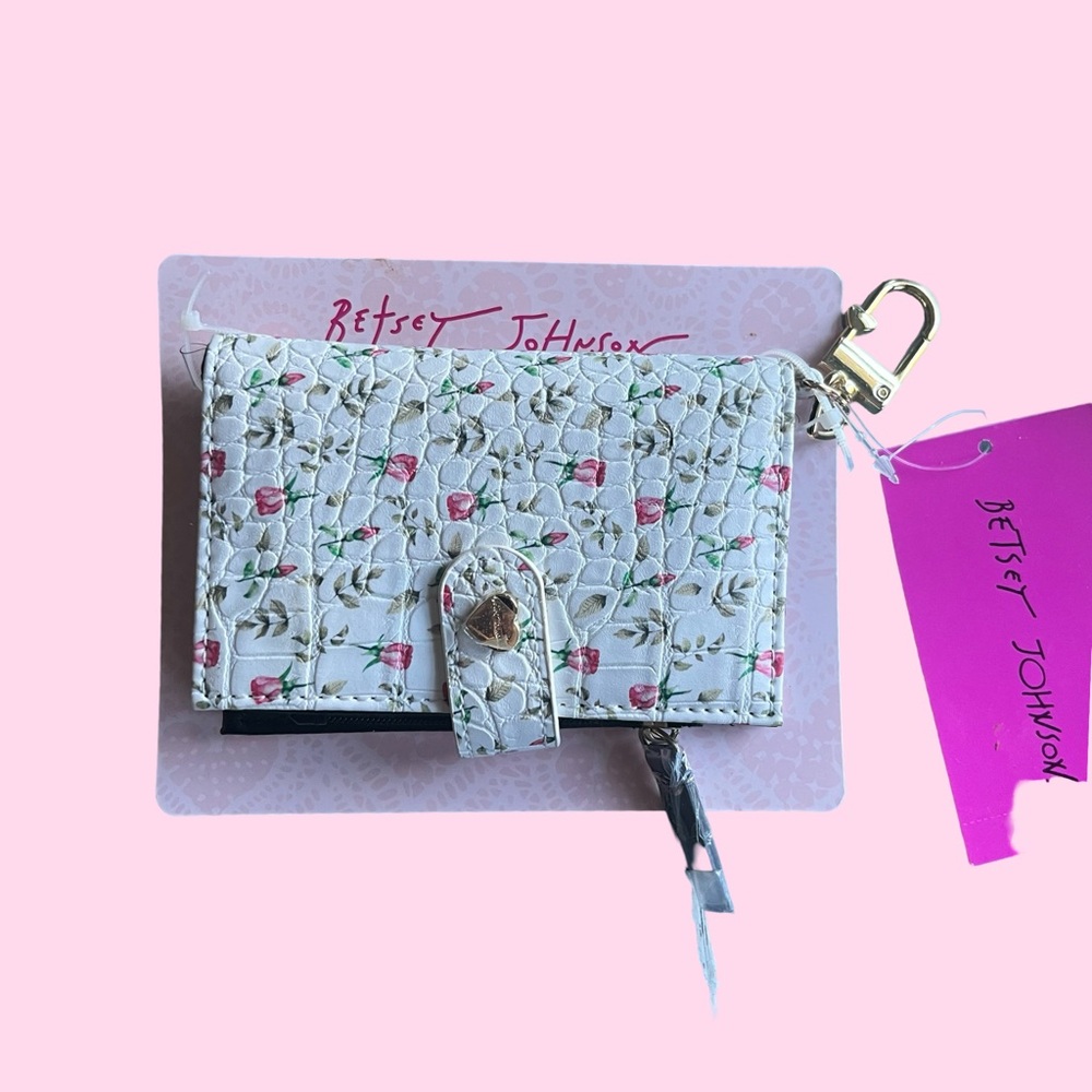 NWT Betsey Johnson Wallet